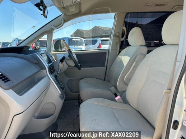 Used 2008 AT toyota noah ZRR70W Image[14]