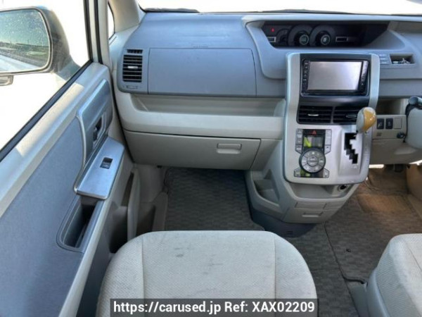 Used 2008 AT toyota noah ZRR70W Image[19]