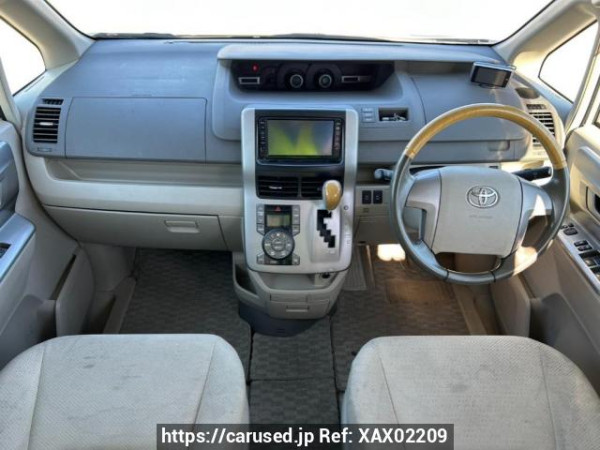 Used 2008 AT toyota noah ZRR70W Image[21]