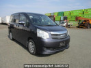 Toyota Noah ZRR70G