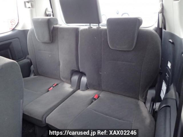 Used 2012 AT toyota noah ZRR70G Image[15]
