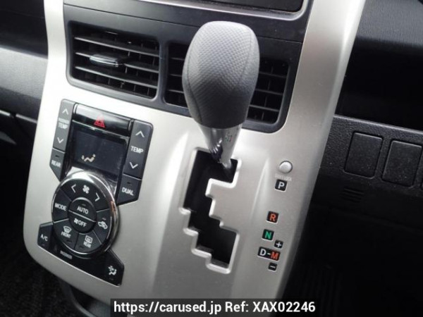 Used 2012 AT toyota noah ZRR70G Image[23]