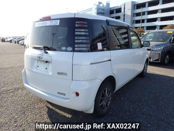Used 2004 AT toyota sienta NCP81G Image[5]