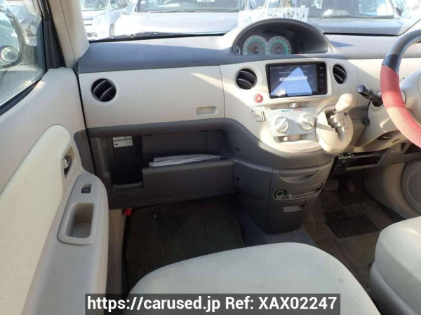 Used 2004 AT toyota sienta NCP81G Image[16]