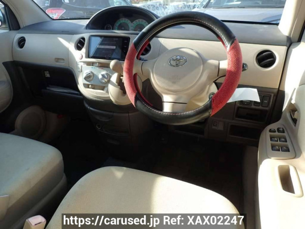 Used 2004 AT toyota sienta NCP81G Image[17]