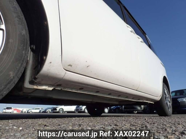 Used 2004 AT toyota sienta NCP81G Image[33]