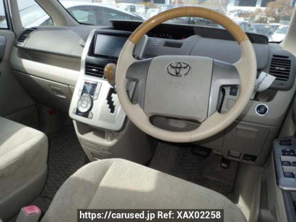 Used 2008 AT toyota noah ZRR70W Image[17]