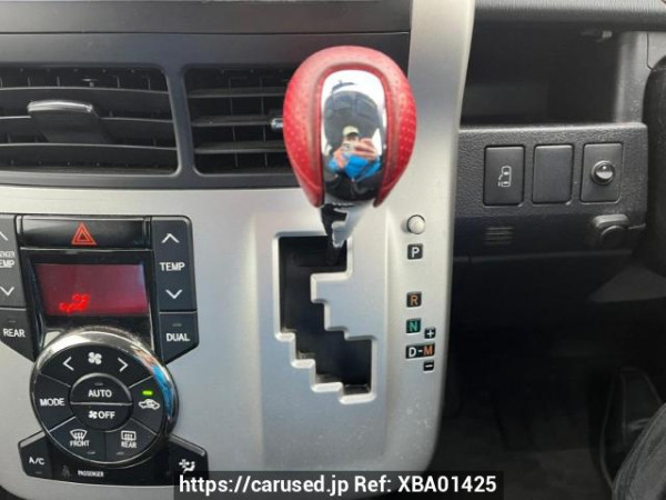 Used 2010 AT toyota noah ZRR70W Image[28]
