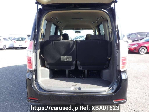 Used 2010 AT toyota noah ZRR70W Image[8]