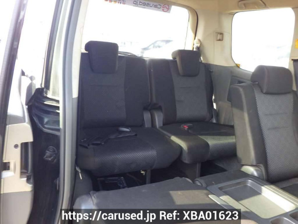 Used 2010 AT toyota noah ZRR70W Image[26]