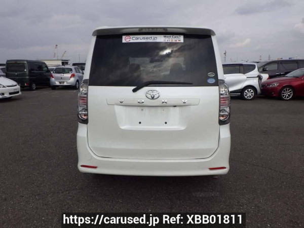 Used 2010 AT toyota voxy ZRR70W Image[5]