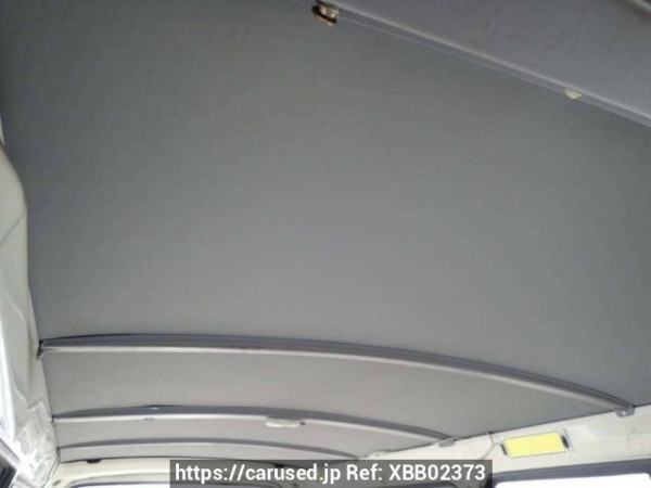Used 2003 AT toyota hiace-van TRH112V Image[11]
