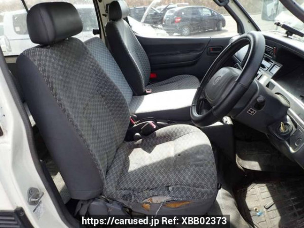 Used 2003 AT toyota hiace-van TRH112V Image[12]