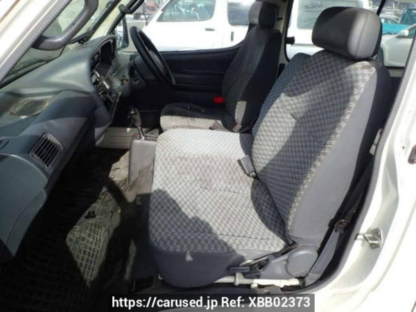 Used 2003 AT toyota hiace-van TRH112V Image[13]