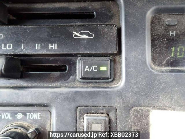 Used 2003 AT toyota hiace-van TRH112V Image[20]