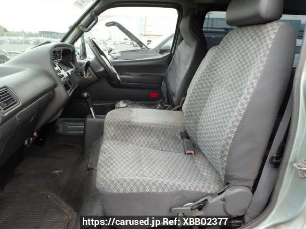 Used 2004 AT toyota hiace-van TRH112V Image[10]