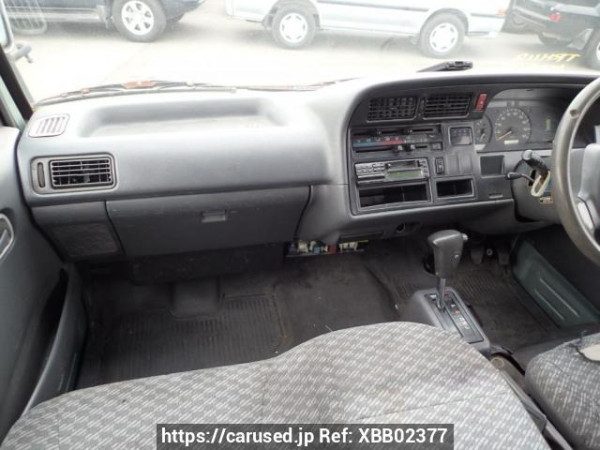 Used 2004 AT toyota hiace-van TRH112V Image[13]