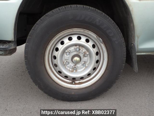 Used 2004 AT toyota hiace-van TRH112V Image[20]
