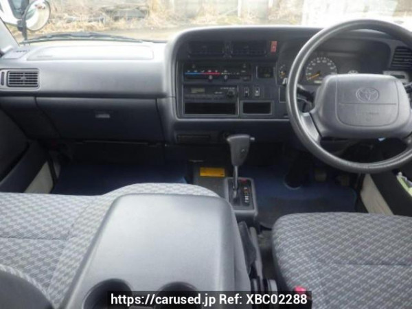 Used 2004 AT toyota hiace-van TRH112K Image[17]