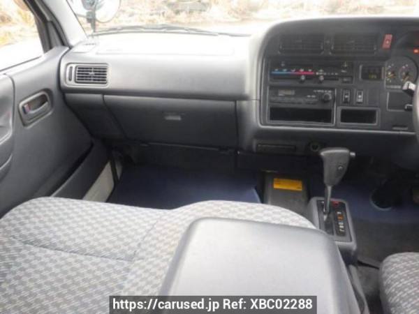 Used 2004 AT toyota hiace-van TRH112K Image[18]