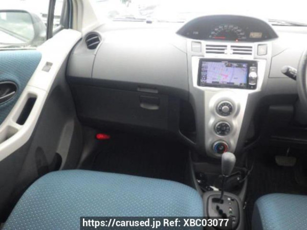 Used 2005 AT toyota vitz SCP90 Image[16]