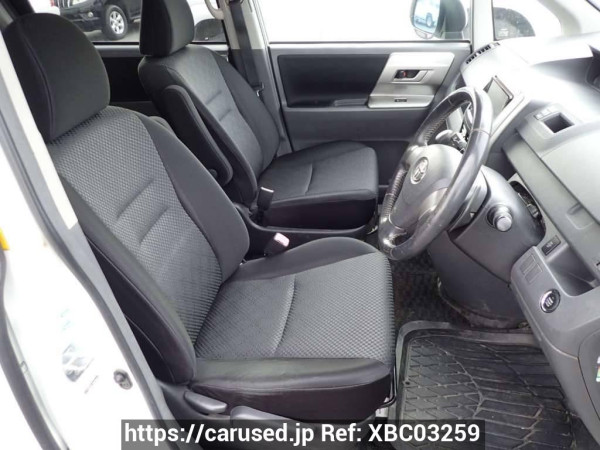 Used 2008 AT toyota noah ZRR70W Image[11]