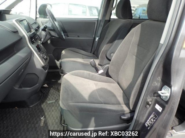 Used 2008 AT toyota noah ZRR70G Image[11]