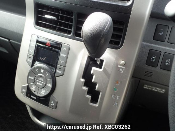 Used 2008 AT toyota noah ZRR70G Image[22]