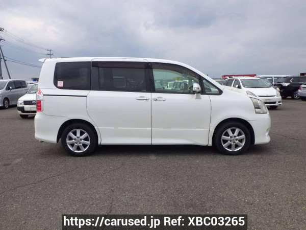 Used 2009 AT toyota noah ZRR70W Image[7]