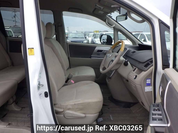 Used 2009 AT toyota noah ZRR70W Image[18]