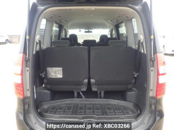 Used 2010 AT toyota noah ZRR70G Image[8]