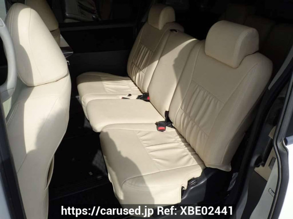 Used 2008 AT toyota voxy ZRR70W Image[14]