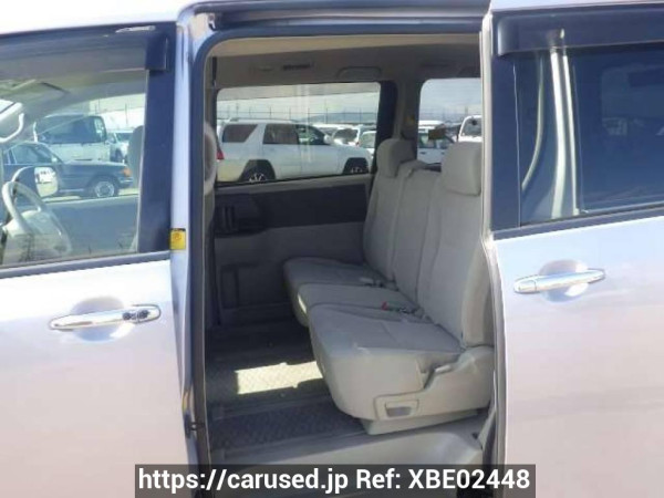 Used 2009 AT toyota noah ZRR70G Image[15]