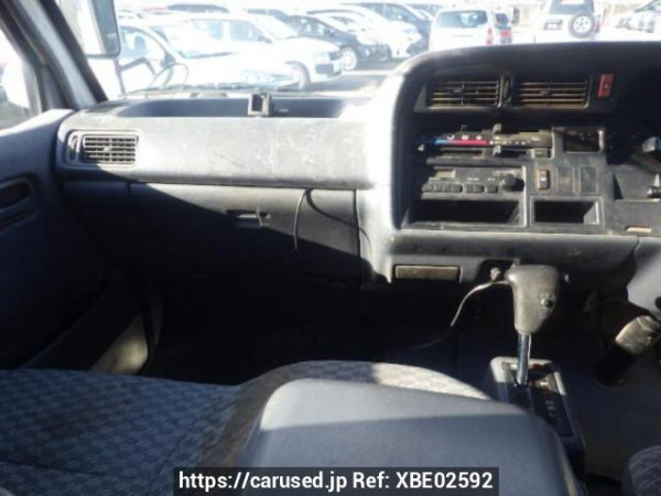 Used 2003 AT toyota hiace-van TRH112V Image[16]