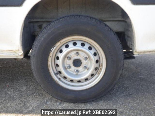 Used 2003 AT toyota hiace-van TRH112V Image[28]