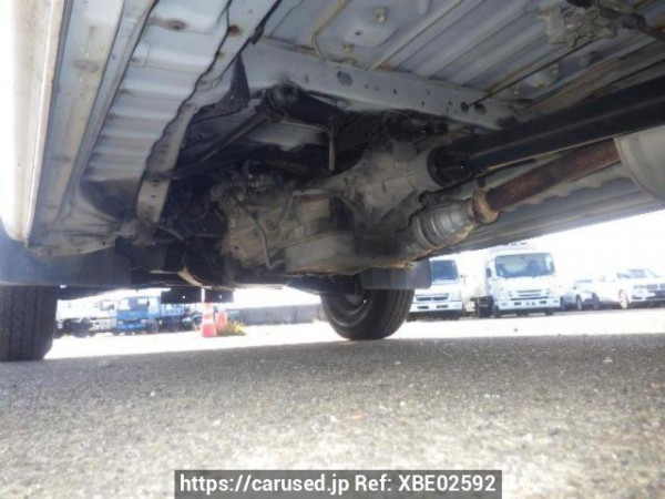 Used 2003 AT toyota hiace-van TRH112V Image[36]