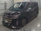 Toyota Noah ZRR80W