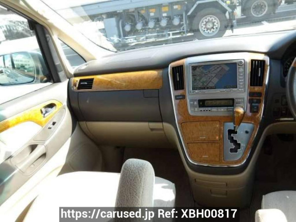 Used 2005 AT toyota alphard MNH10W Image[16]