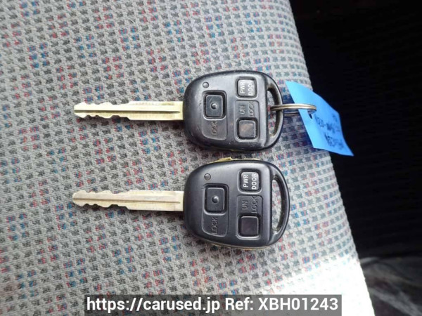 Used 2004 AT toyota raum NCZ20 Image[35]