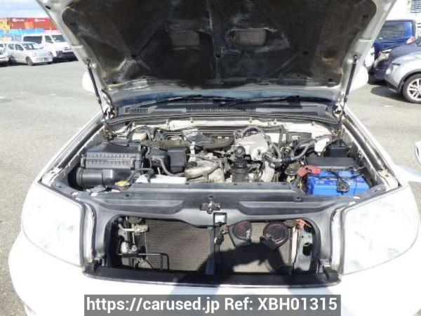 Used 2002 AT toyota hilux-surf RZN215W Image[9]