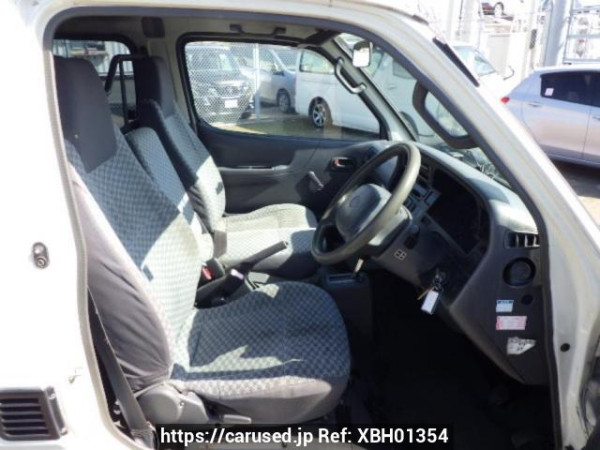 Used 2001 AT toyota hiace-van RZH102V Image[15]