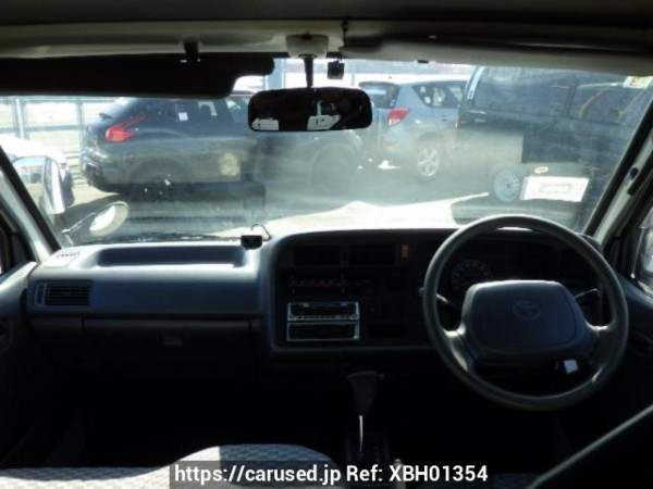 Used 2001 AT toyota hiace-van RZH102V Image[20]