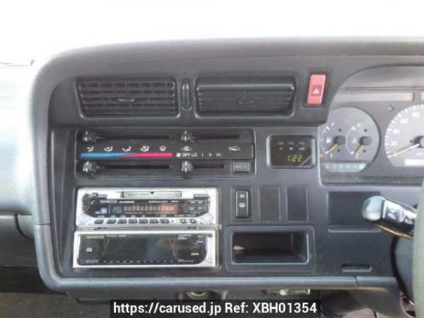 Used 2001 AT toyota hiace-van RZH102V Image[25]