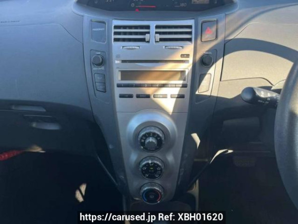 Used 2005 AT toyota vitz KSP90 Image[22]
