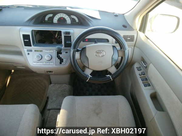 Used 2004 AT toyota raum NCZ20 Image[18]