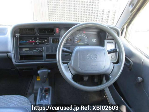 Used 2003 AT toyota hiace-van TRH112V Image[21]