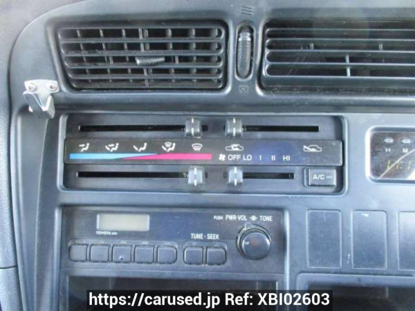 Used 2003 AT toyota hiace-van TRH112V Image[23]