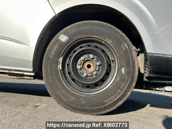 Used 2006 AT toyota regiusace-van TRH200V Image[29]