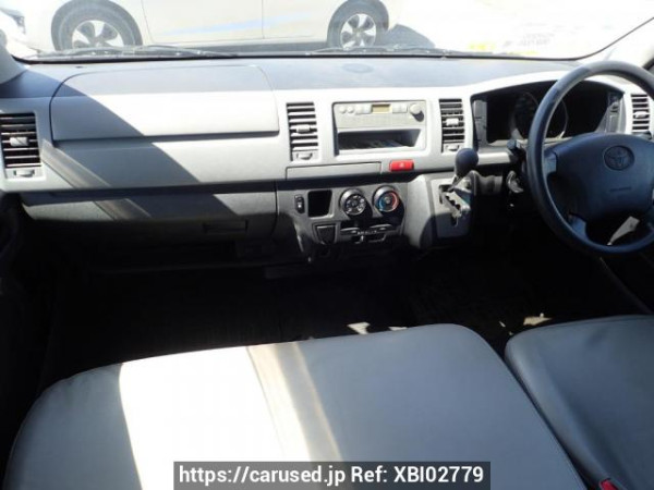 Used 2006 AT toyota hiace-van KDH205K Image[16]