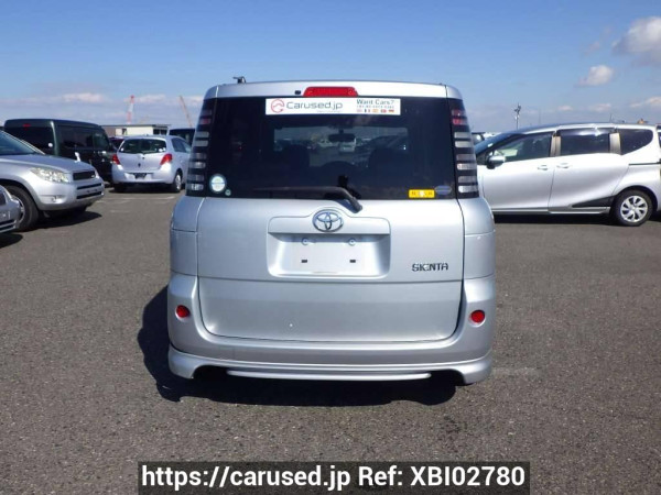 Used 2004 AT toyota sienta NCP81G Image[5]